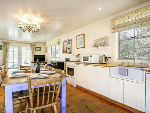 Orchard Cottage Alpine Southern Highlands - Accommodation Batemans Bay 3