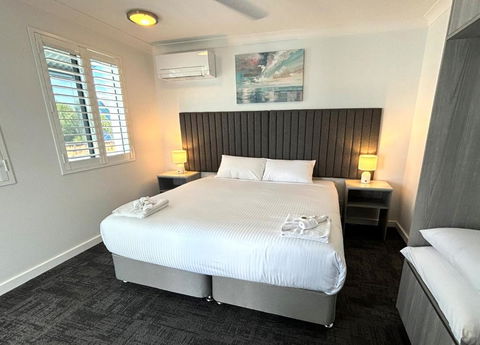 Palace Hotel Proserpine - Accommodation Batemans Bay 1