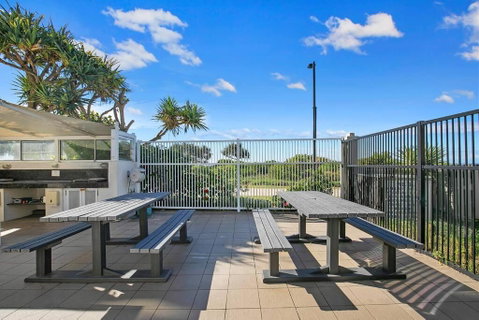 Palm Shore Escape - Elevated Beachfront Living - Accommodation Batemans Bay 1