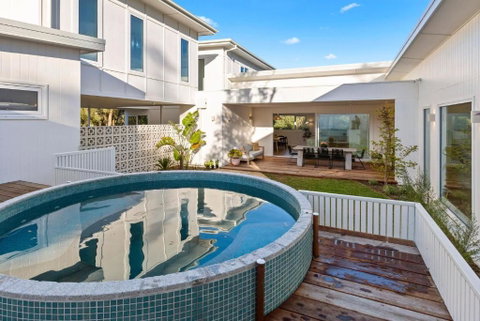 Palm Springs Hideaway - Accommodation Batemans Bay 0