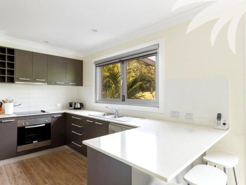 Palms House - Accommodation Batemans Bay 3