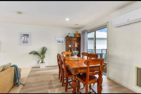 Panayil BeachHouse ! Stunning Ocean Views! - Accommodation Batemans Bay 3