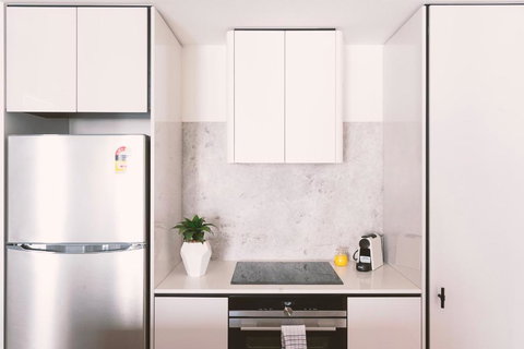 Patio Mt View 1BR Apt In CBD Near ANU And Museum With Free Parking And WiFi - Accommodation Batemans Bay 2