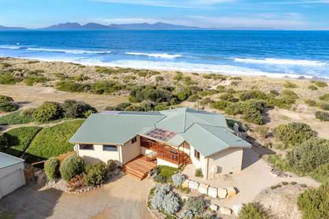 Peace & Plenty - Accommodation Batemans Bay 0