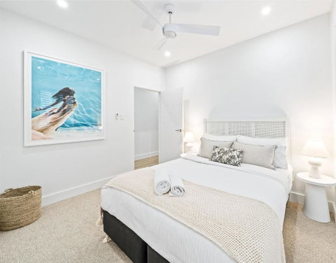 Peach At Palm View Collective - Accommodation Batemans Bay 2