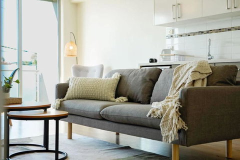 Perfect Location Cozy Townhouse McKinnon Station - Accommodation Batemans Bay 2