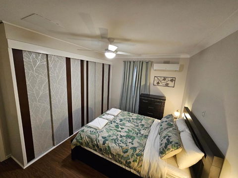 Phoenix House - Accommodation Batemans Bay 2