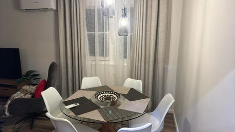 Phoenix House - Accommodation Batemans Bay 1