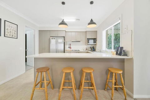 Piper St - CBD, Cosy Escape - Accommodation Batemans Bay 3