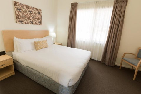 Pokolbin Village Estate - Accommodation Batemans Bay 3
