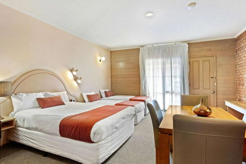 Quality Inn Colonial - Accommodation Batemans Bay 1