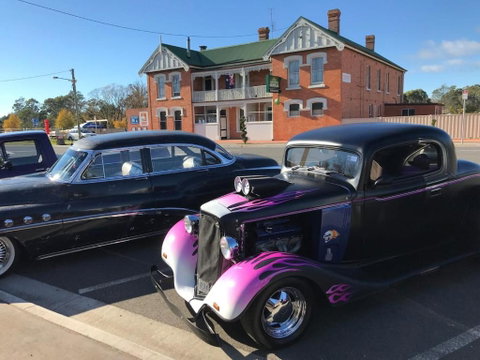Railton Hotel - Accommodation Batemans Bay 0