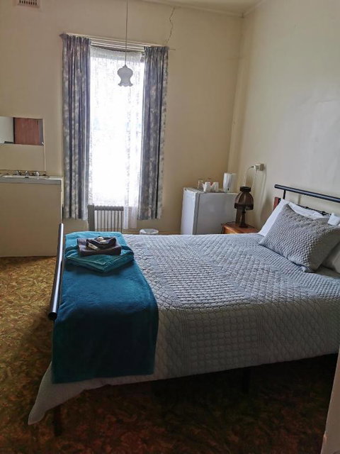 Railton Hotel - Accommodation Batemans Bay 3