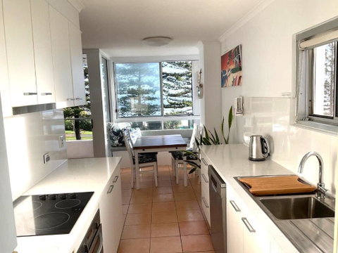 Rainbow Pacific Unit 8 - Accommodation Batemans Bay 3