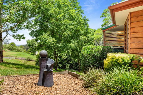 Ravensbourne Escape-Tree Tops - Accommodation Batemans Bay 3