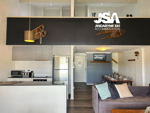 Razorback 6 - Accommodation Batemans Bay 1