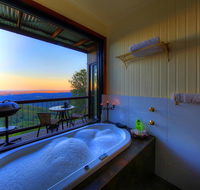 At Remingtons Private Cottages  Lodge - Accommodation Batemans Bay