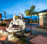 Athena Studio Units - Accommodation Batemans Bay