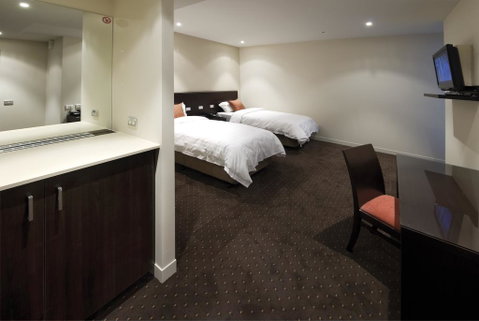 Atlantis Hotel Melbourne - Accommodation Batemans Bay 1