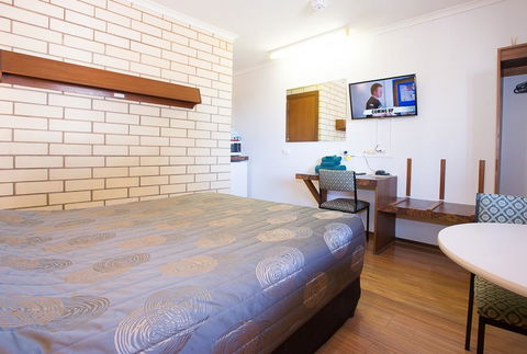 Augusta Budget Motel - Accommodation Batemans Bay 3