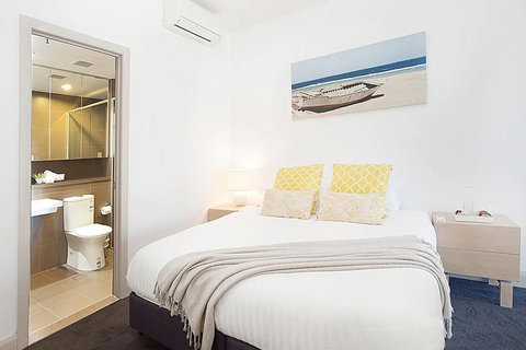 Australia Towers ShortOzstay - Accommodation Batemans Bay 1