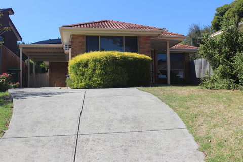 Australian Home Away @ Doncaster Anderson Creek 2 - Accommodation Batemans Bay 1