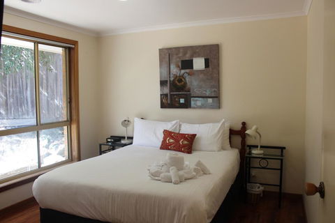 Australian Home Away @ Doncaster Anderson Creek 2 - Accommodation Batemans Bay 2