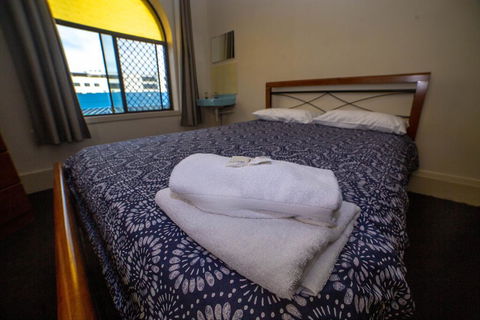 Australian Hotel - Accommodation Batemans Bay 1