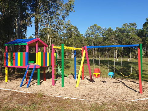 Australian Motor Homes Tourist Park - Accommodation Batemans Bay 2