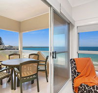 Avalon 3 - views to die for - across the road from convent beach - Accommodation Batemans Bay