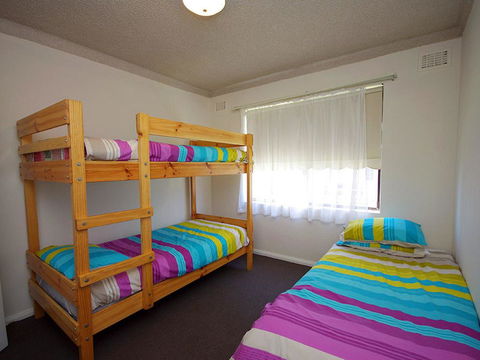 Avilla Court 1 - Accommodation Batemans Bay 2