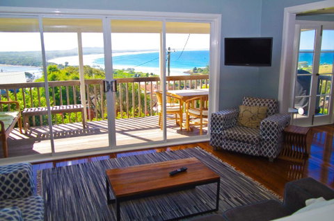 Awesome View, 4 View Street - Accommodation Batemans Bay 0