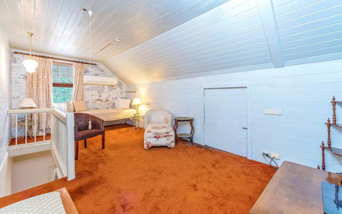 Azile 1875 Heritage Victorian Duplex - Accommodation Batemans Bay 2