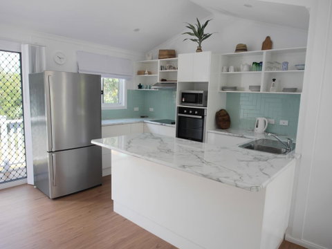Azure - Accommodation Batemans Bay 1