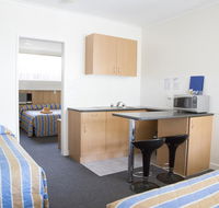 Bamboo Motor Inn - Accommodation Batemans Bay
