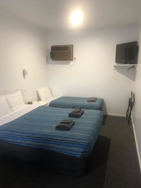 Bandicoot Motor Inn Hamilton - Accommodation Batemans Bay 1