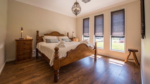 Barossa Family Holiday Home - Accommodation Batemans Bay 0
