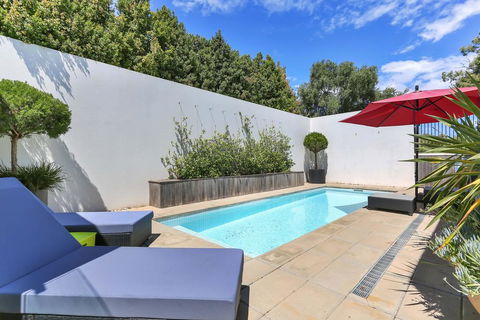 Barossa White House The West Wing - Accommodation Batemans Bay 1