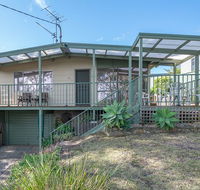 Batehaven Beach House - Accommodation Batemans Bay