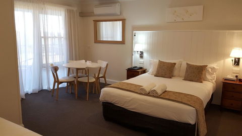 Bathurst Gold Panner - Accommodation Batemans Bay 0
