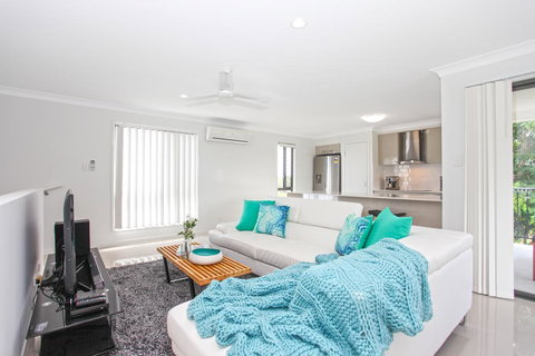 Beach Breeze Holiday House - Accommodation Batemans Bay 1