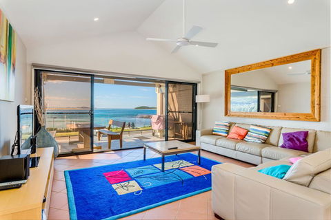 Beach Duplex 72b Marine Dr - Fingal Bay - Accommodation Batemans Bay 2