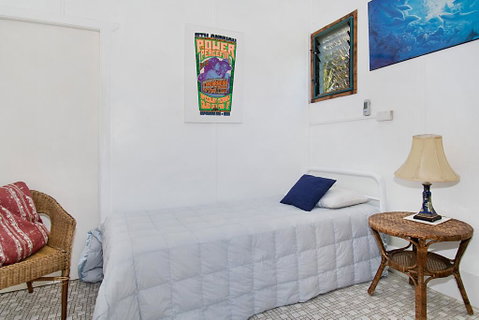 Beach House - Accommodation Batemans Bay 1