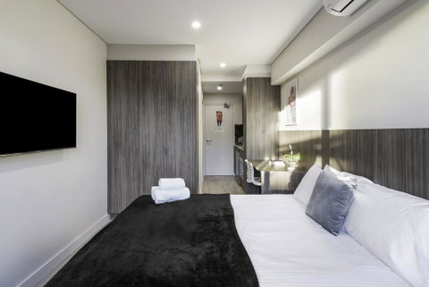 BEACH LOCATION STUDIO // CLOVELLY 1 - Accommodation Batemans Bay 3