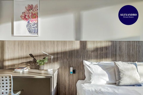 BEACH LOCATION STUDIO // CLOVELLY 1 - Accommodation Batemans Bay 0