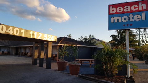 Beach Motel Woolgoolga - Accommodation Batemans Bay 1