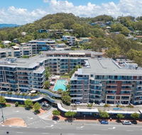 Beach Side Ocean Burleigh Heads 3 bedroom Family Accomodation - Accommodation Batemans Bay