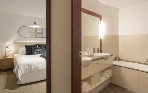 Beach Suites - Accommodation Batemans Bay 1