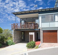 Beach View At One Mile' 8/26 One Mile Close - infinity complex pool  WIFI - Accommodation Batemans Bay