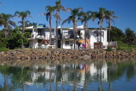 Beachfront 1 25 Willow Street